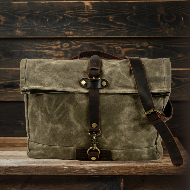 Small Shoulder Bag | MANHATTAN