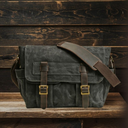 Crossbody Shoulder Bag | ORLANDO