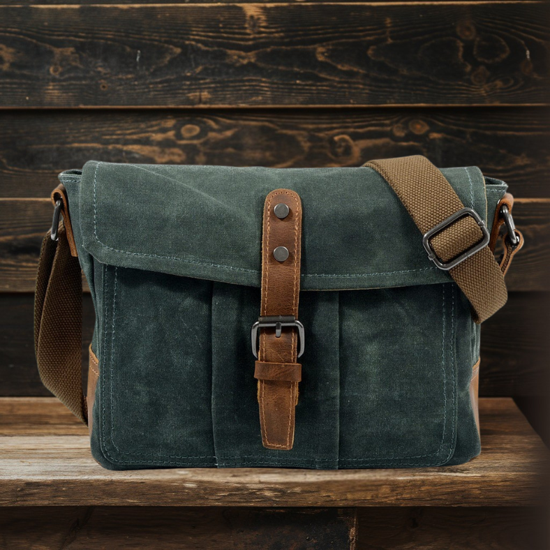 Small Canvas Messenger Bag | COLUMBUS