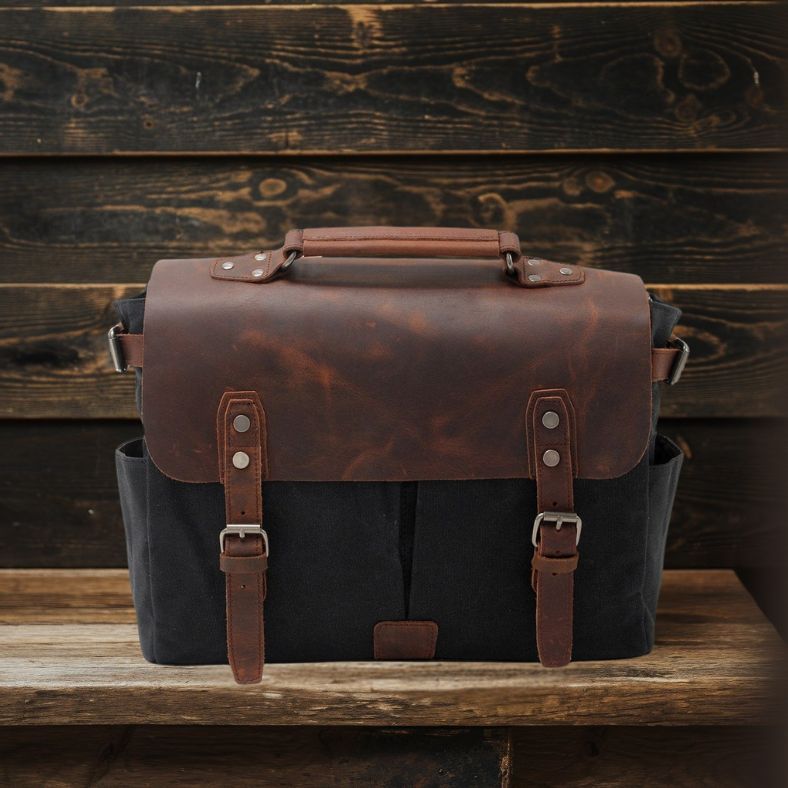 Canvas Crossbody Messenger Bag | ATLANTA