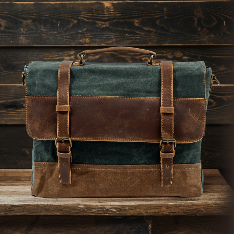 Waxed Canvas Messenger Bag | FULTON