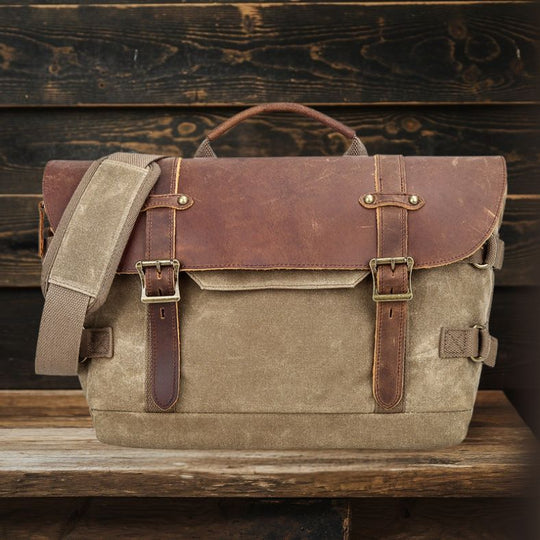 Camera Messenger Bag | ASTORIA