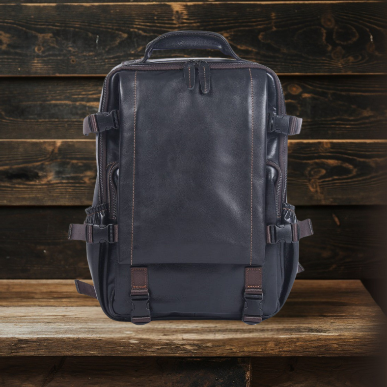 Men’s Black Leather Backpack | CARTER